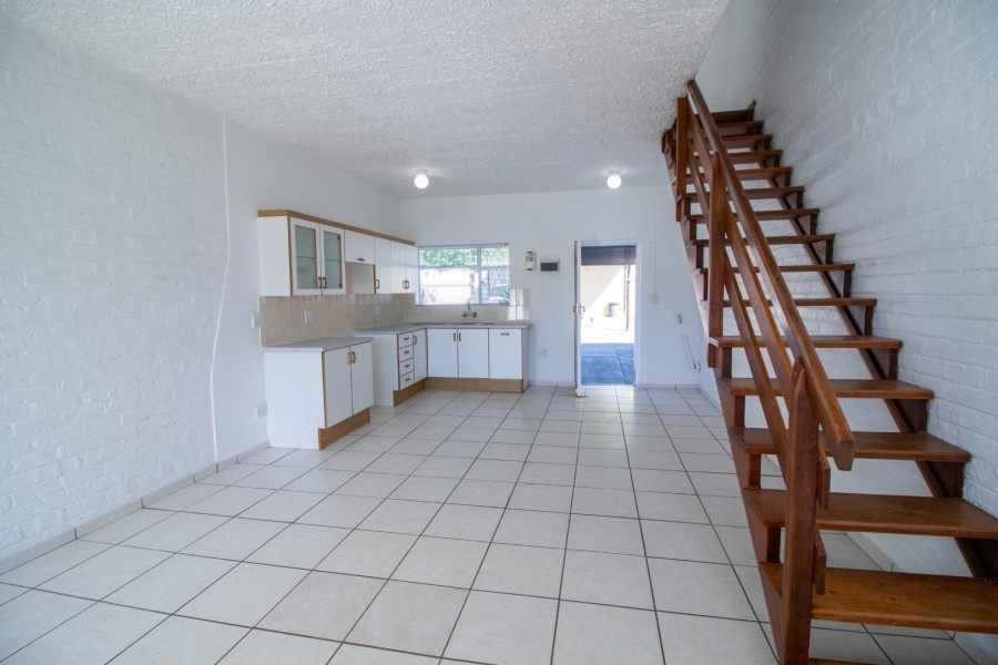 2 Bedroom Property for Sale in Bonza Bay Eastern Cape